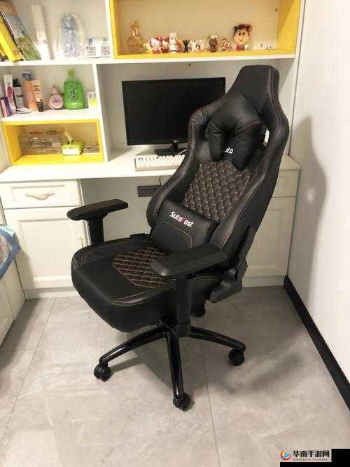 按在电竞椅上 ch 需收费啦