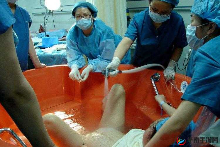 二人生孩子全程不盖被子黄详细记录