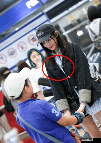 胸前两个大雪球抖动困扰怎么办