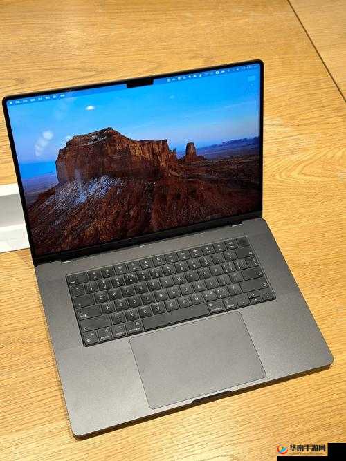 1819MACBOOKPRO：性能卓越的笔记本电脑