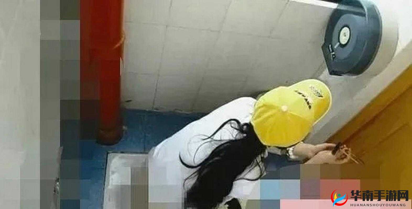 女厕清晰peepwc 偷窥：这是不道德且违法的行为