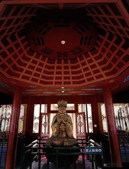 纯阳宫探秘，古韵悠长中邂逅井中奇观，领略传统文化魅力