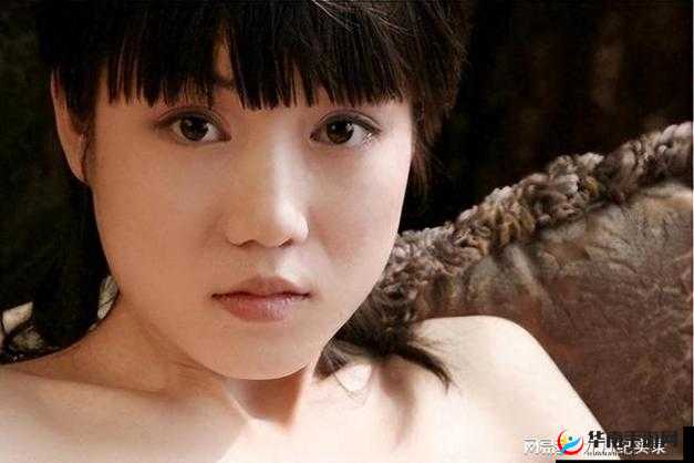 张筱雨人体艺术之美：展现独特魅力与艺术价值