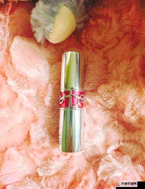 YSL 口红水蜜桃色号：甜嫩欲滴的少女唇色