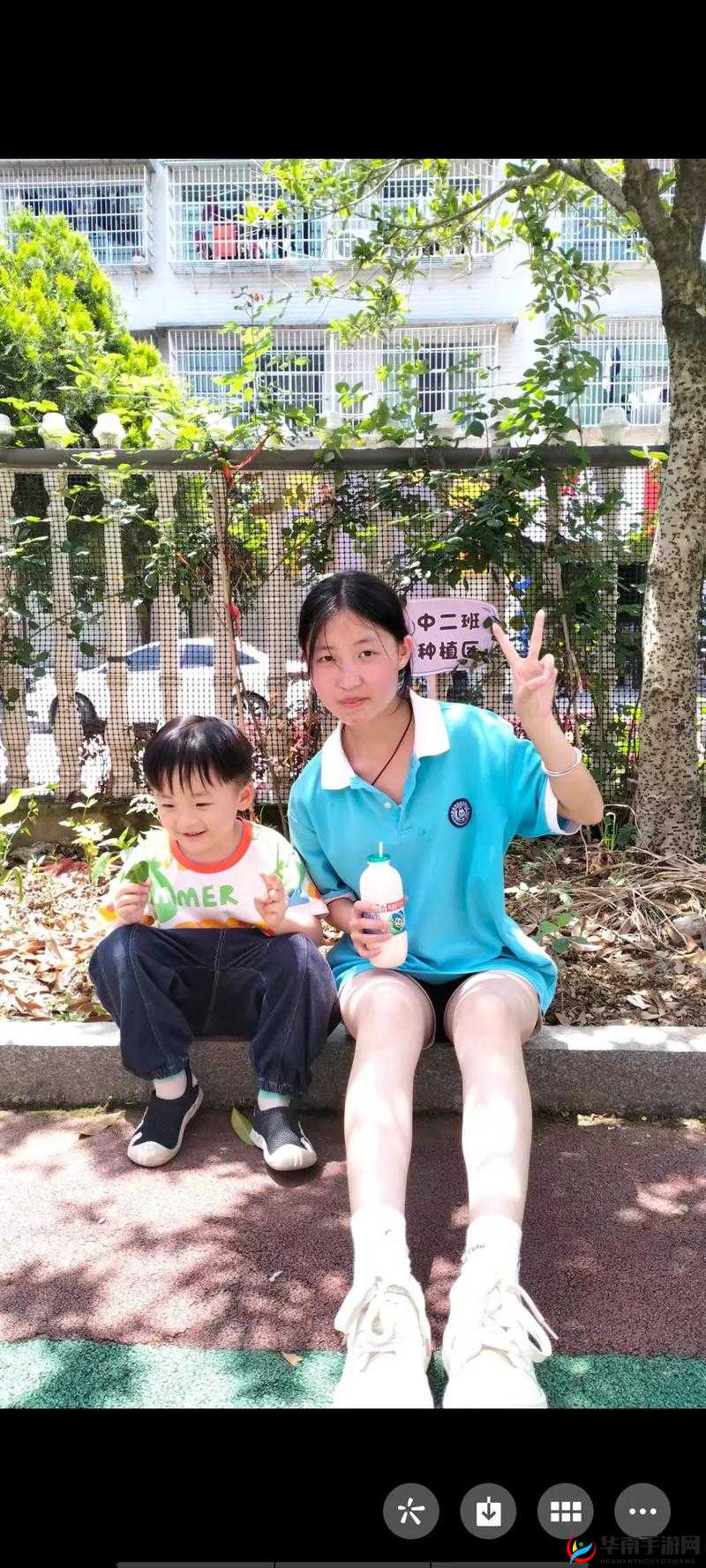 班长上课按下开关，引发课堂奇妙变化：是意外还是另有隐情？