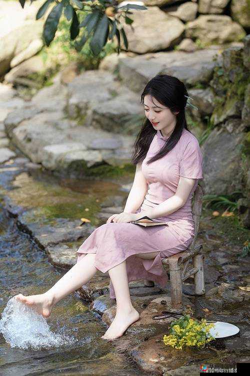 国产午休精品旗袍系列：传统与现代的完美融合，打造舒适优雅的午休时光