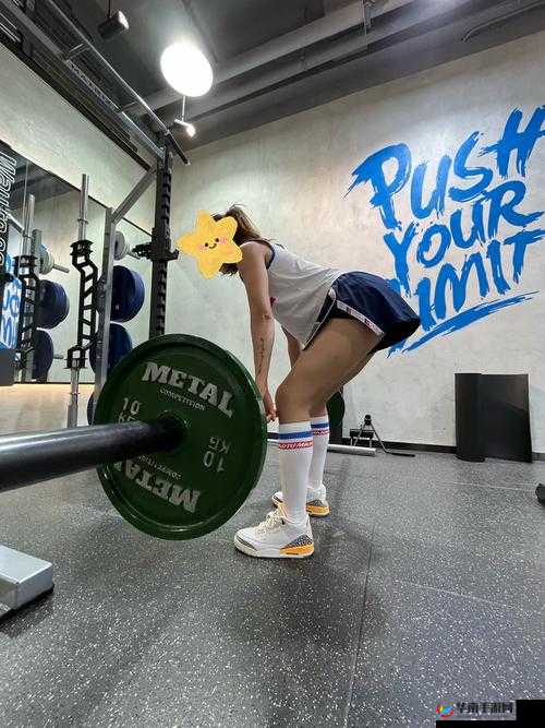 女生吃钢筋游戏挑战：惊人力量与极限耐力的真实体验，你敢尝试吗？