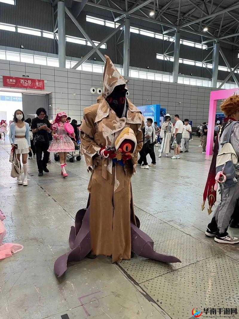 第五人格监管者黄衣之主哈斯塔与邦邦，多维度分析谁更强