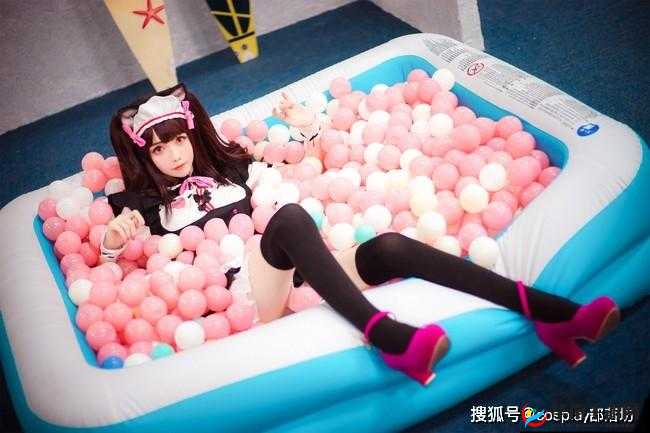 探索猫娘触摸的魅力：如何通过互动体验提升情感连接与游戏沉浸感