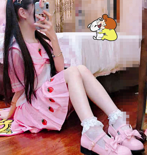 赛高酱和 cos 酱为何如此受欢迎？她们的独特魅力究竟在哪里？