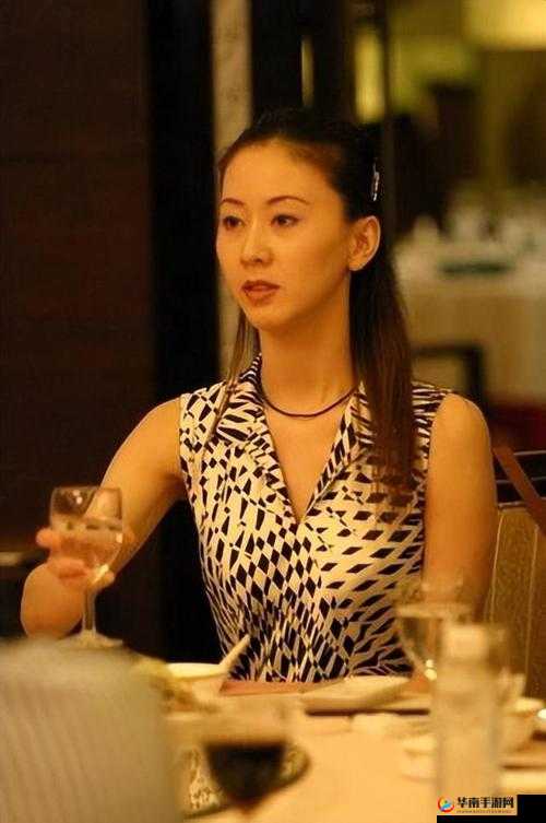 张符雨裸体下部大胆引发争议，你怎么看？
