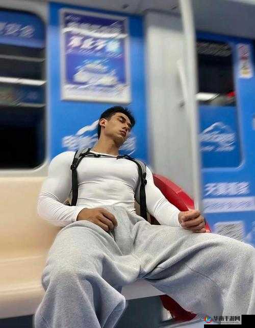 为什么 chinesestud 体育生猛男大雕如此受欢迎？