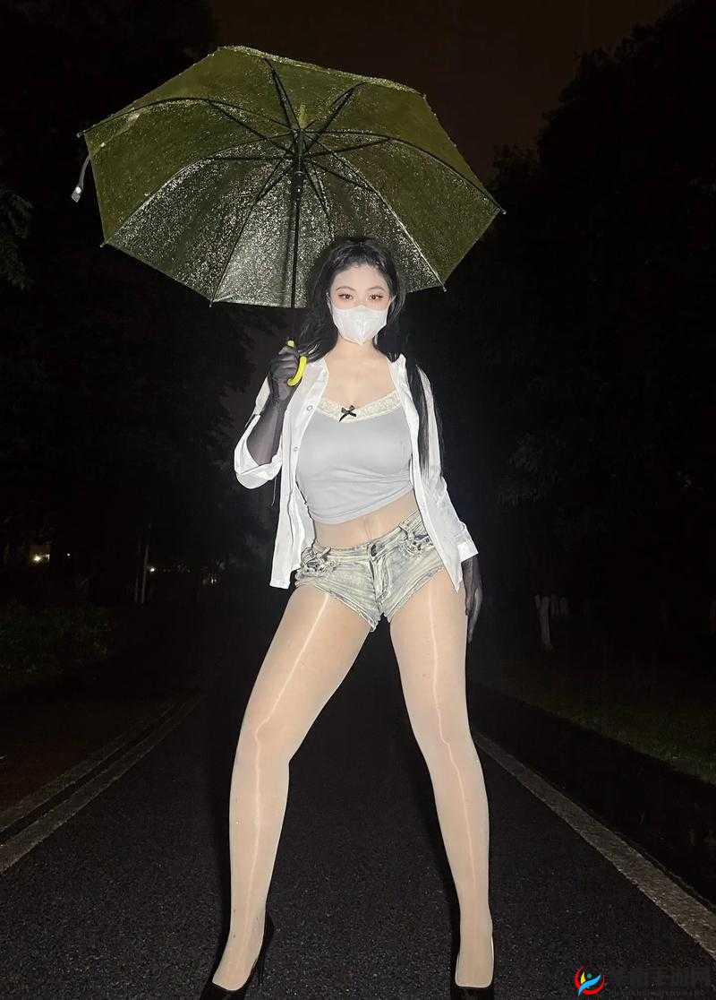 娜娜台北Vlog揭秘：美食探秘与街头巷尾的吃瓜趣事全记录